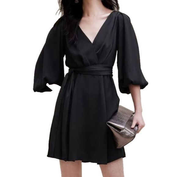 Banana Republic Dresses & Skirts - Banana Republic Black V Neck Faux Wrap Midi Dress With Belt Size 12